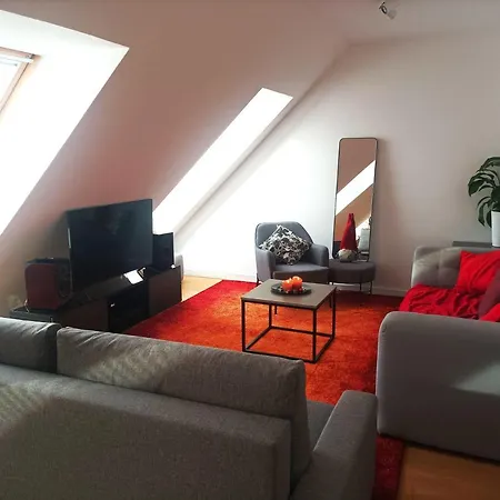 Rooftop With Private Jacuzzi Apartament