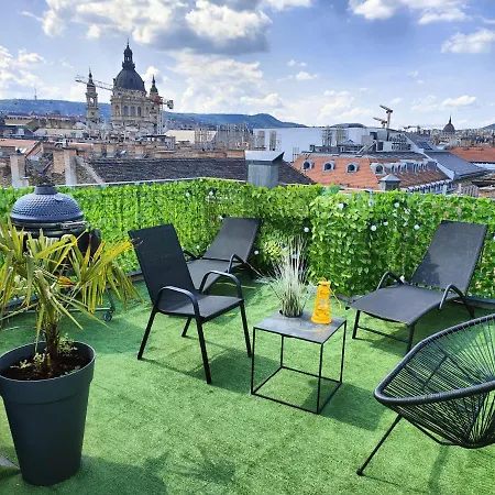 Rooftop With Private Jacuzzi *